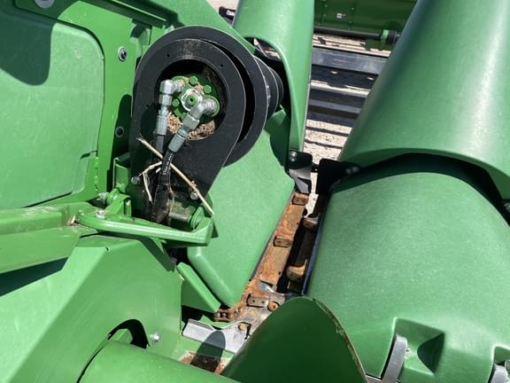 Image of John Deere C12R equipment image 2