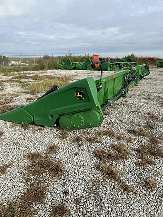 Image of John Deere C12R equipment image 2