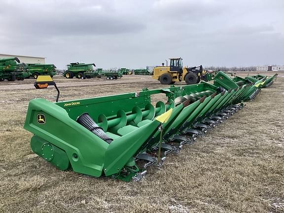 Image of John Deere C12R equipment image 1