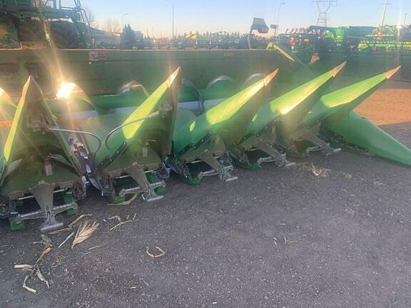 Image of John Deere C12R equipment image 3