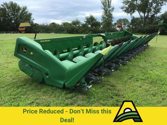 Image of John Deere C12R Primary image