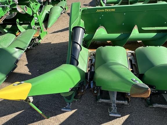 Image of John Deere C12R equipment image 3