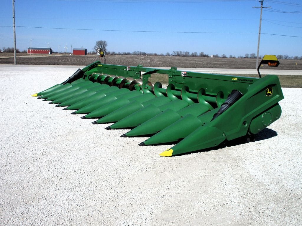 Main image John Deere C12R