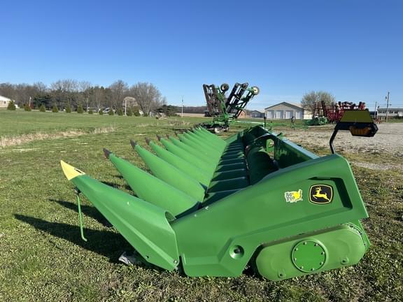 Image of John Deere C12R Primary image