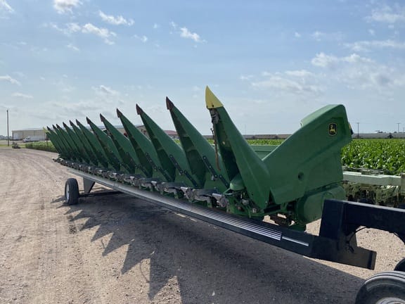 2023 John Deere C12R Equipment Image0