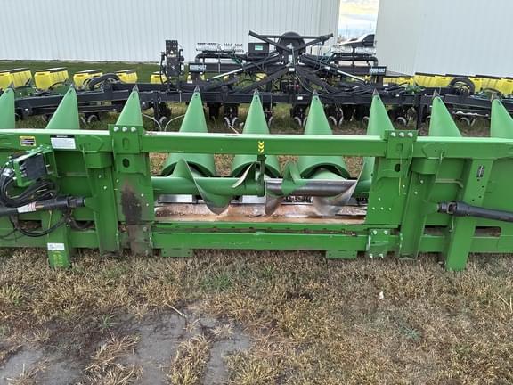 Image of John Deere C12R equipment image 3