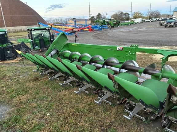 Image of John Deere C12R equipment image 1