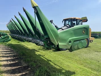 Main image John Deere C12R