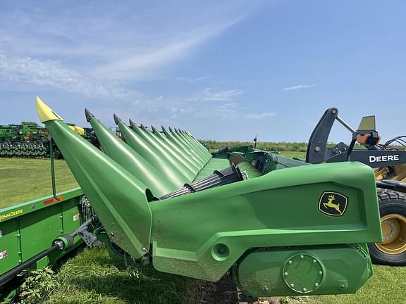 Image of John Deere C12R equipment image 1