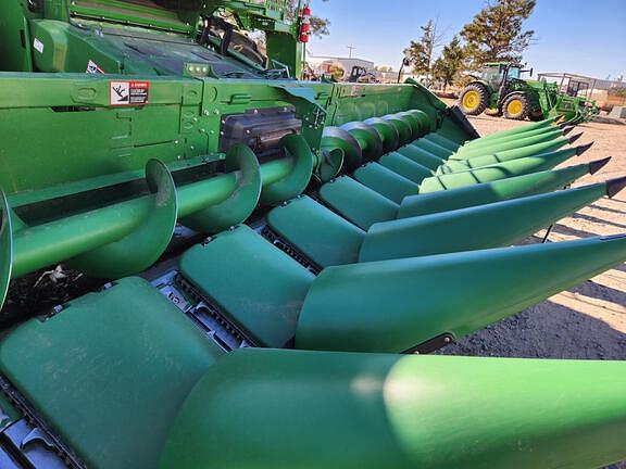 Image of John Deere C12R equipment image 4