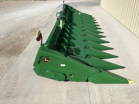 Image of John Deere C12R equipment image 2