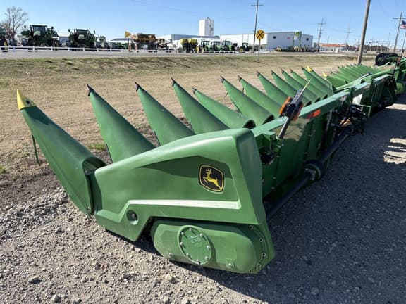 Image of John Deere C12R equipment image 1