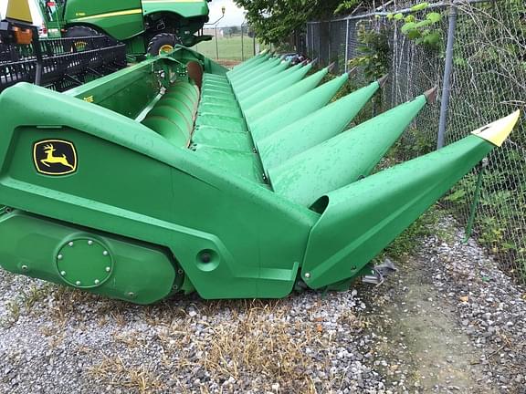 Image of John Deere C12R Primary image