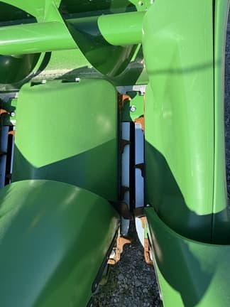 Image of John Deere C12R equipment image 3