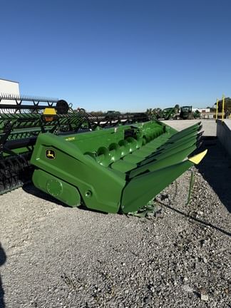 2023 John Deere C12R Equipment Image0