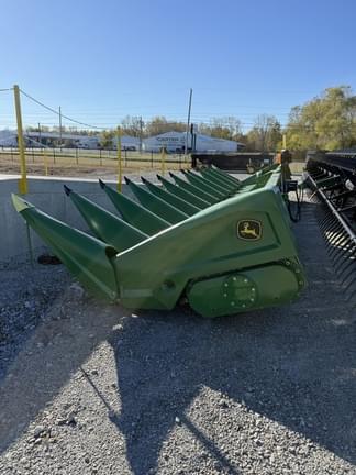 Image of John Deere C12R equipment image 1