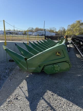 Image of John Deere C12R equipment image 1