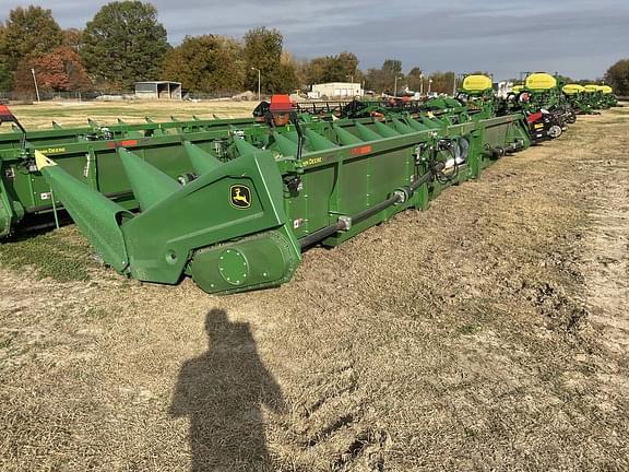 Image of John Deere C12R equipment image 1