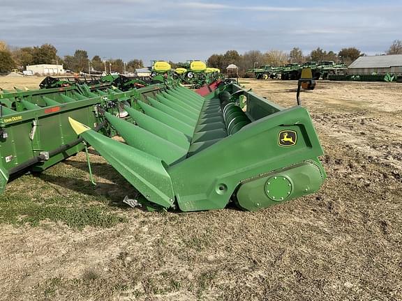 Image of John Deere C12R equipment image 2