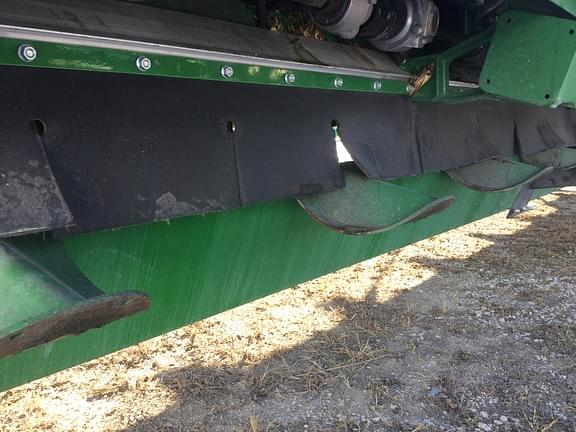 Image of John Deere C12R equipment image 4
