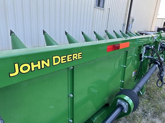 Image of John Deere C12R equipment image 4