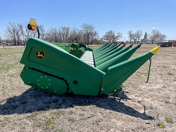 Image of John Deere C12R equipment image 3