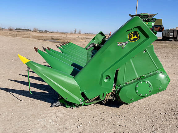 Image of John Deere C12R equipment image 3