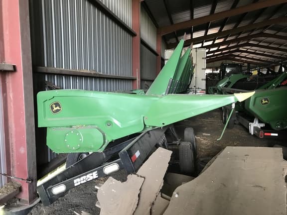 Image of John Deere C12R Primary image