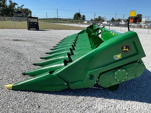 Image of John Deere C12R equipment image 1