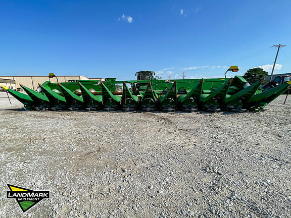 Image of John Deere C12R equipment image 1