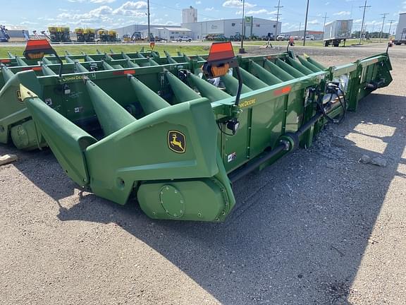 Image of John Deere C12R equipment image 2