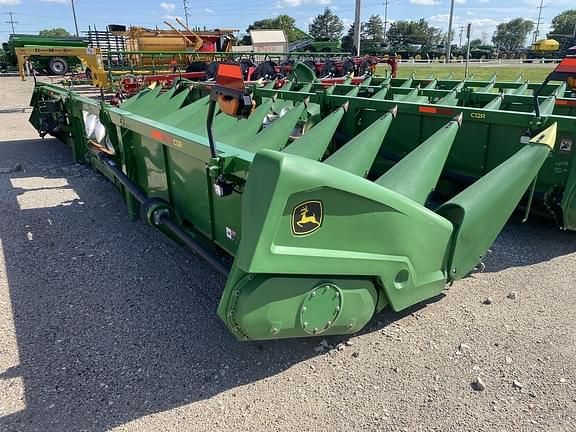 Image of John Deere C12R equipment image 3