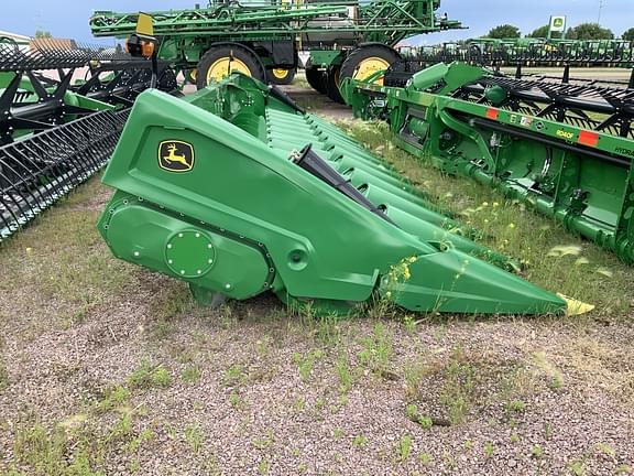 Image of John Deere C12R equipment image 1