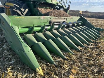 Main image John Deere C12R