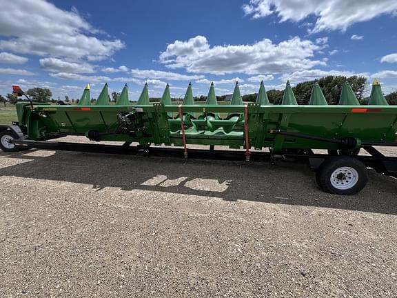 Image of John Deere C12R equipment image 2