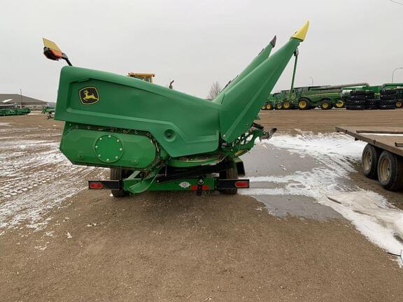 Image of John Deere C12R equipment image 3