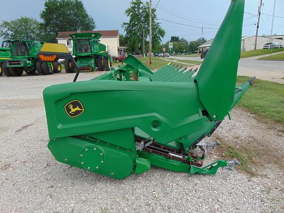 Image of John Deere C12R equipment image 2