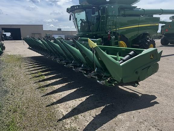 Image of John Deere C16F equipment image 1