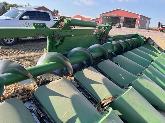 Image of John Deere C16F equipment image 4