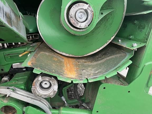 Image of John Deere C16F equipment image 3