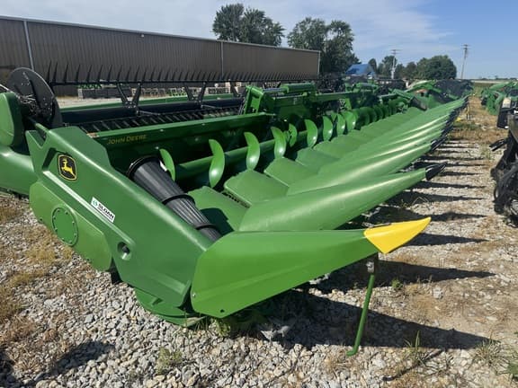Image of John Deere C16F Primary image