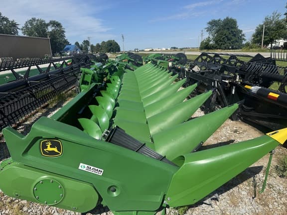 Image of John Deere C16F equipment image 1