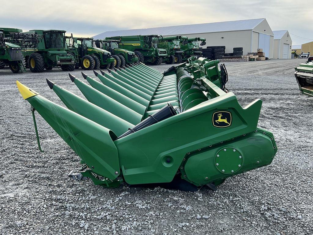 Image of John Deere C16F Primary image