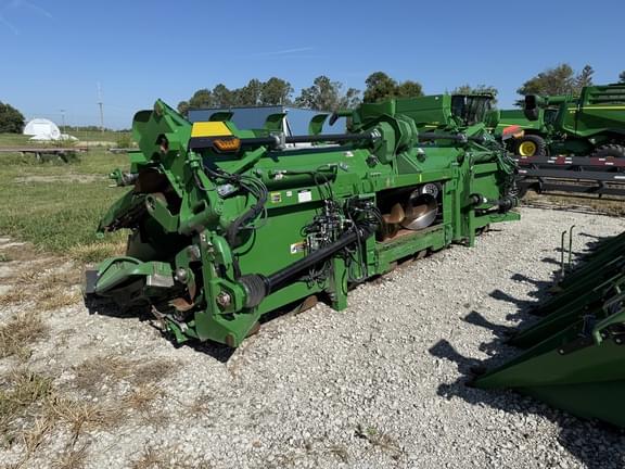 Image of John Deere C16F equipment image 2