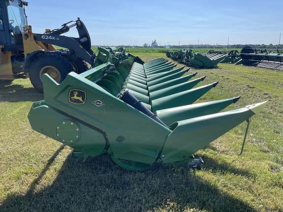 Image of John Deere C16F equipment image 1