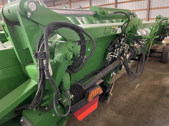 Image of John Deere C16F equipment image 2