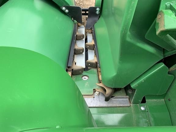 Image of John Deere C16F equipment image 4