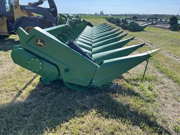 Image of John Deere C16F equipment image 2