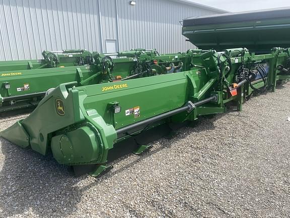 Image of John Deere C16F equipment image 4