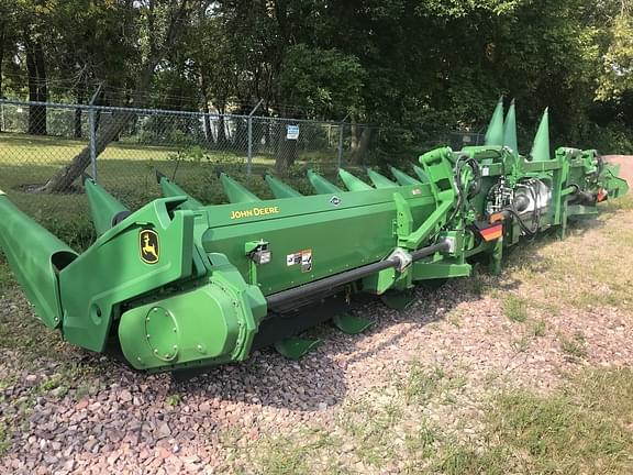 Image of John Deere C16F equipment image 4